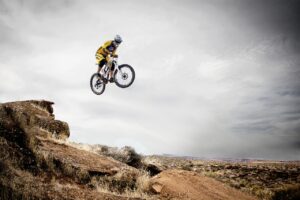 mountain biking, sports, leaping-95032.jpg